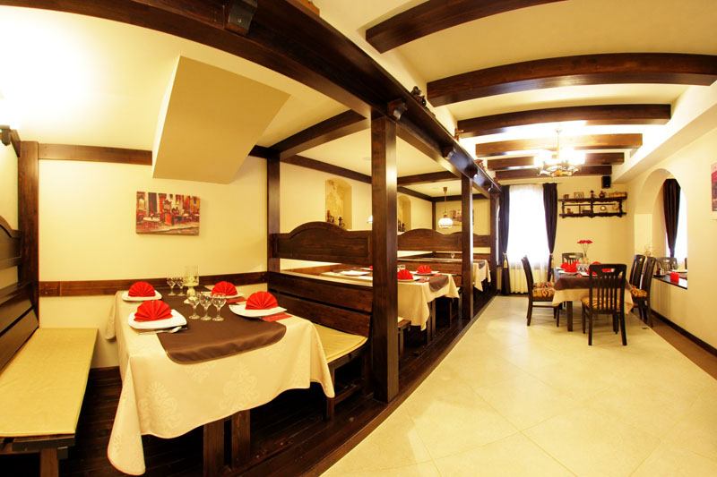Cazare in Maramures - HOTEL VICTORIA - Borsa
