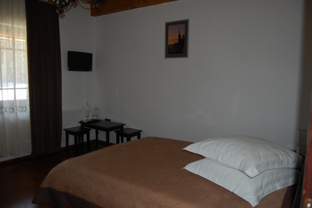 Cazare in Maramures - PENSIUNEA SEKY - Salistea De Sus