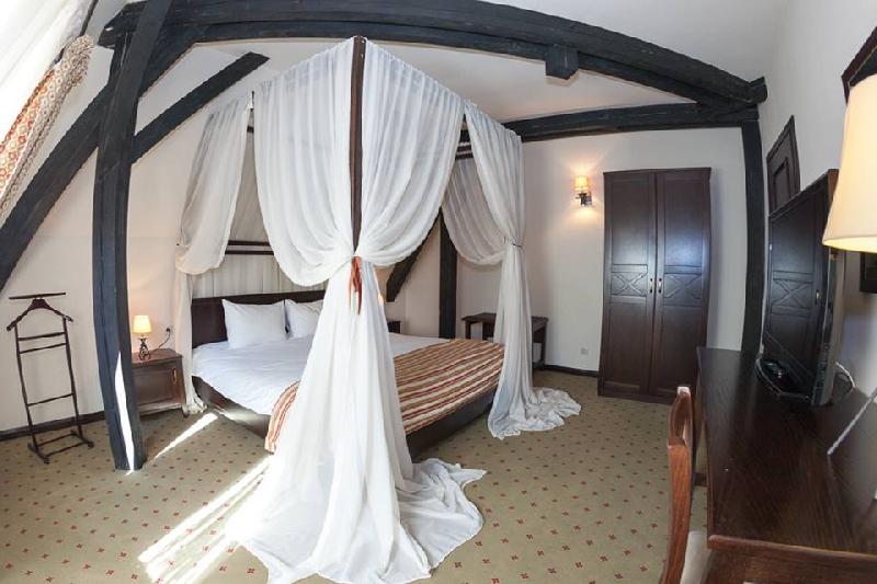 Cazare in Maramures - HOTEL RESTAURANT GRADINA MORII - Sighetu Marmatiei