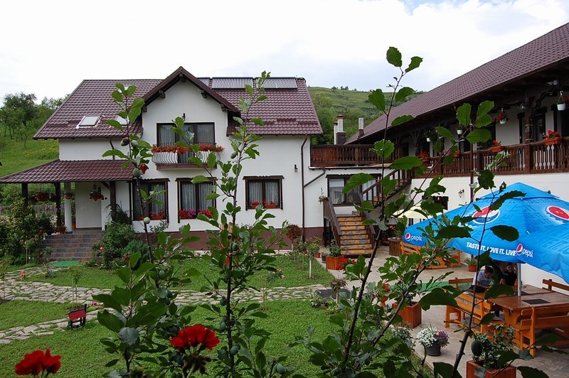 Cazare in Maramures - PENSIUNEA CASA DENISA - Sieu
