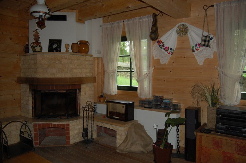 Cazare in Maramures - CASA DE LA MARA - Maradesesti