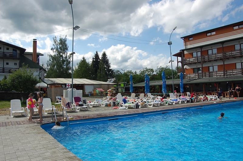 Pensiunea Holiday Ocna Sugatag Maramures